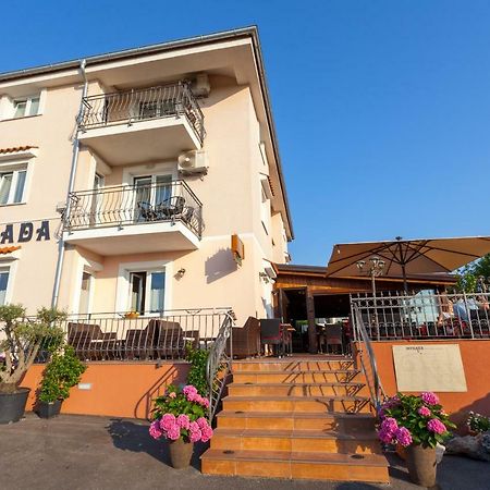 Apartments Jadranka Malinska Exterior photo